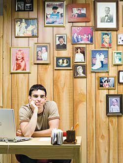 El mercat dels WebOS s'escalfa, apareix PARAKEY